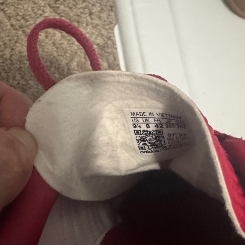 Adidas Women's Sneakers - suede hot pink - Picture 3 of 4